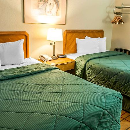 Rodeway Inn East Albuquerque Ngoại thất bức ảnh