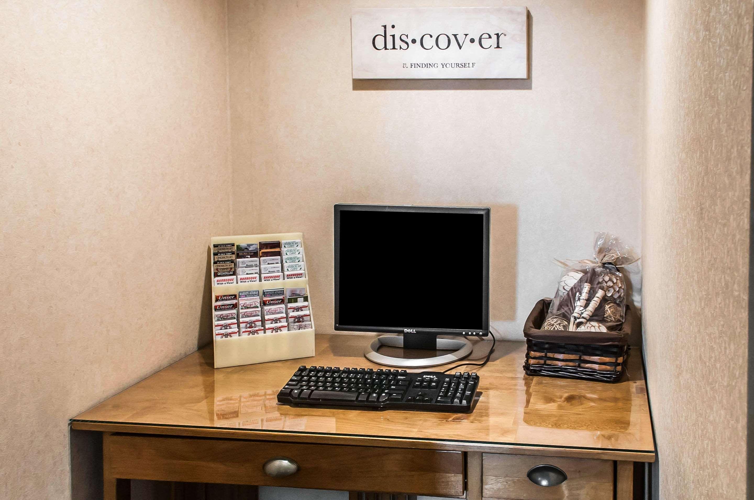 Rodeway Inn East Albuquerque Ngoại thất bức ảnh